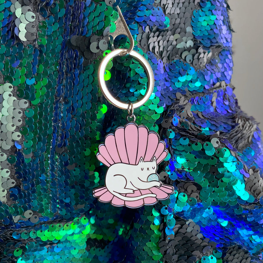 Clamshell Kitty Glitter Keyring by Merpola & I Like CATS  on mermaid backpack