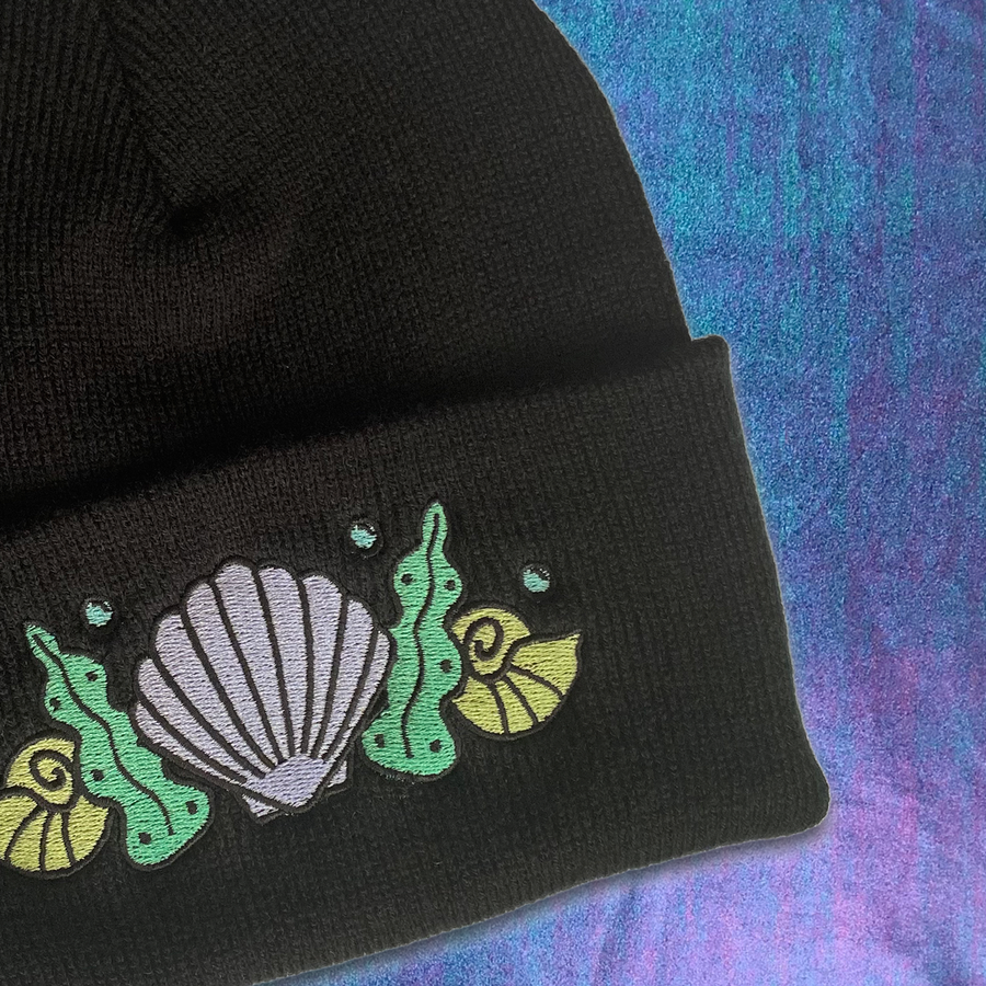 Shell Crown Beanie Hat - Killer Whale Black
