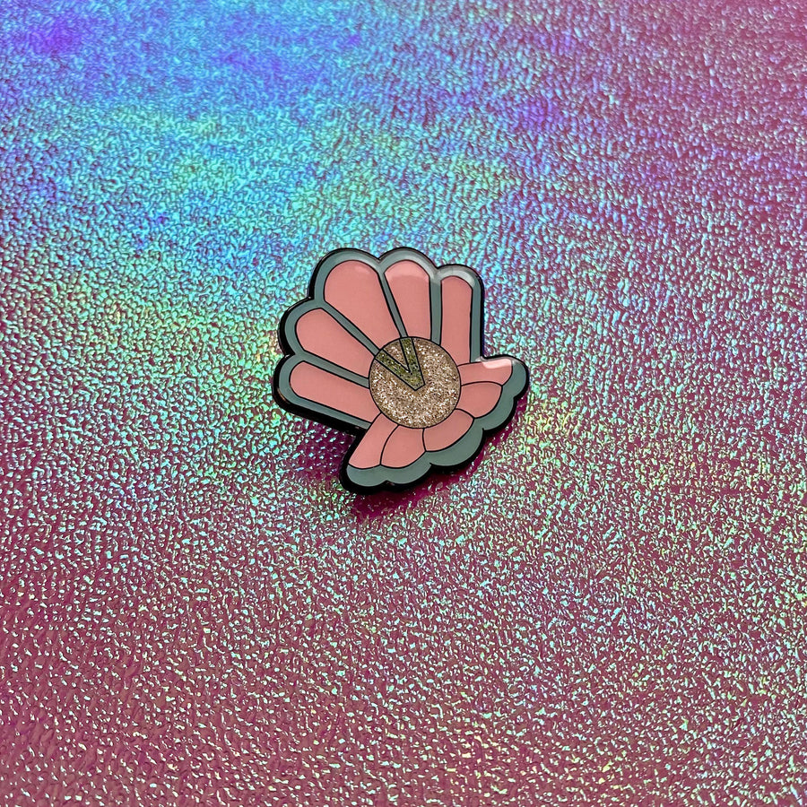 Clamshell Clan - Enamel Shell Pin