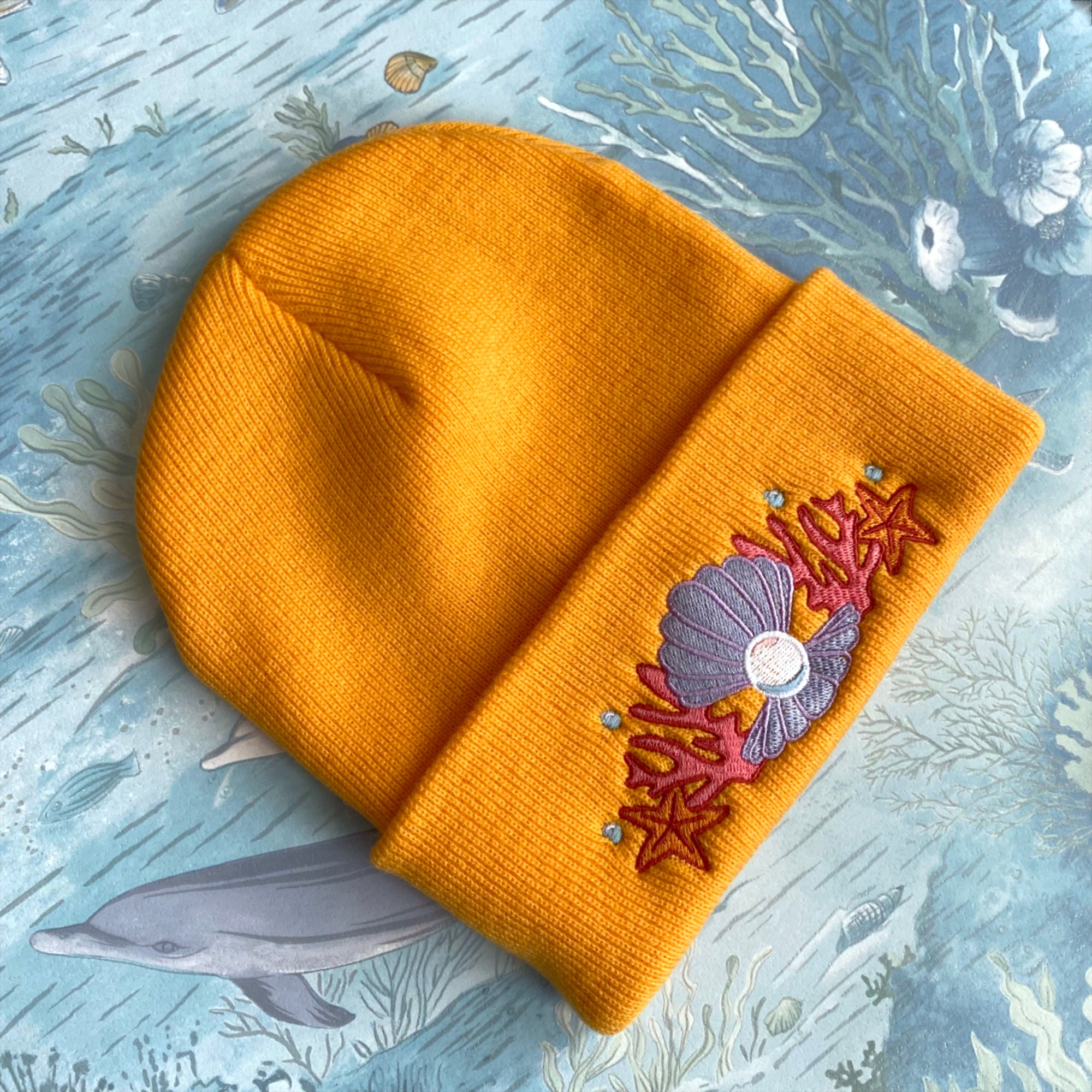 Shell Crown Beanie Hat &#39;22 - Starfish Gold - Merpola
