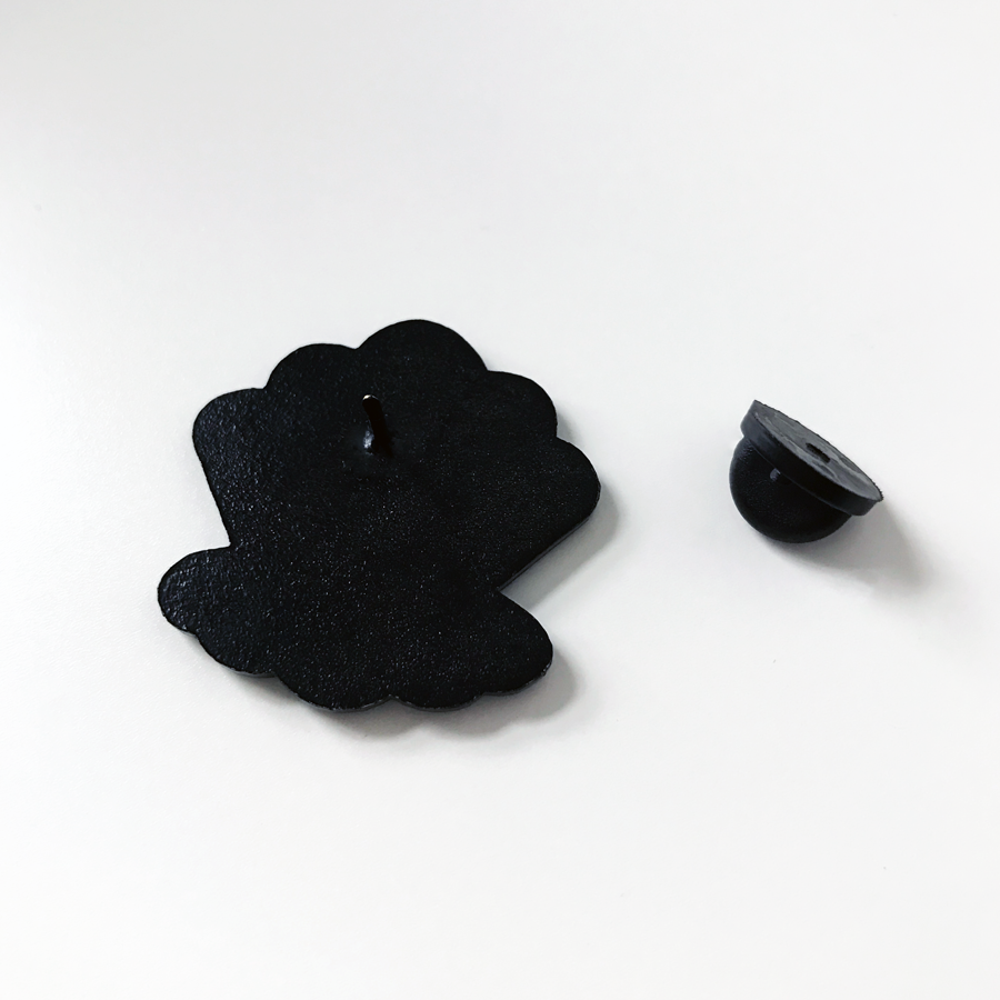 Clamshell Clan - Limited Edition Enamel Shell Pin - Merpola